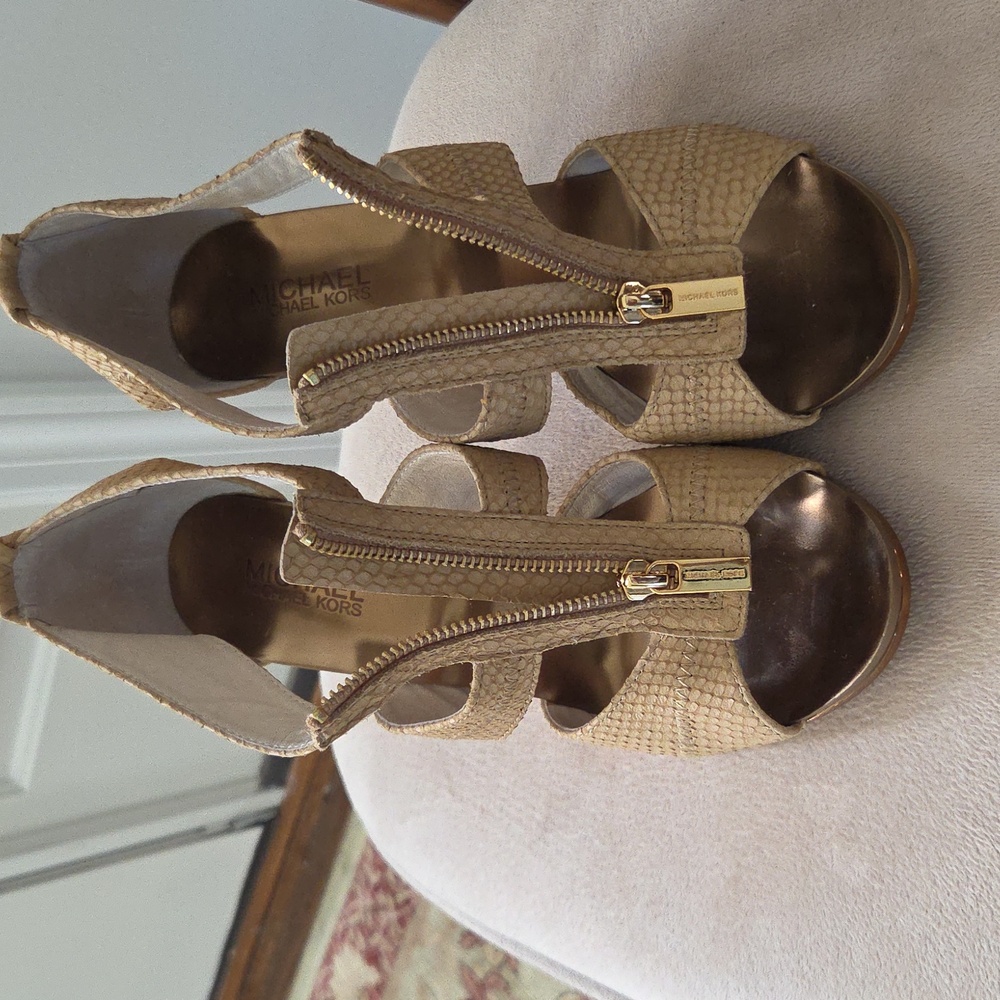 MK Gorgeous High Heel Sandals - Picture 6 of 7